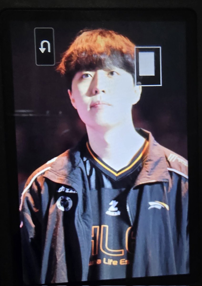 mar0ng_pic's tweet photo. 260612 Rord to MSI 프리뷰
#Kanavi #카나비 #서진혁 https://t.co/mny6MaAVBC