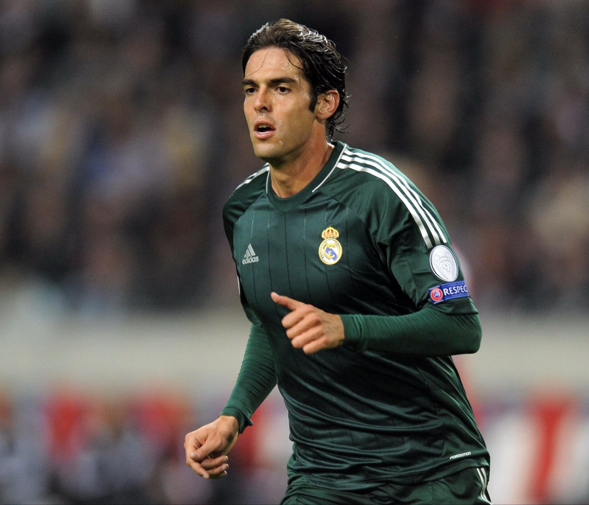 🚨 Kaka 🇧🇷 : « Je suis arrivé de Milan en tant que meilleur joueur et s...