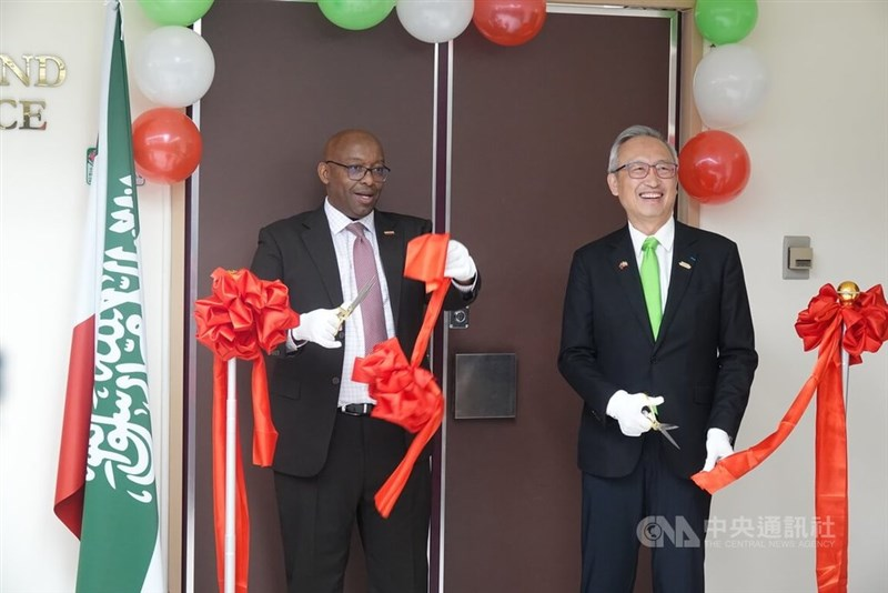 TaiwanMonitor's tweet photo. Somaliland opened its new representative office in Taipei’s Tianmu diplomatic district, marking another step in Taiwan–Somaliland ties since the two sides established reciprocal representative offices in 2020.

Somaliland’s representative said the relationship has expanded across education, healthcare, agriculture, technology, energy, and maritime affairs, while Taiwan’s Deputy Foreign Minister François Wu highlighted future cooperation on maritime security, humanitarian assistance, and infrastructure.