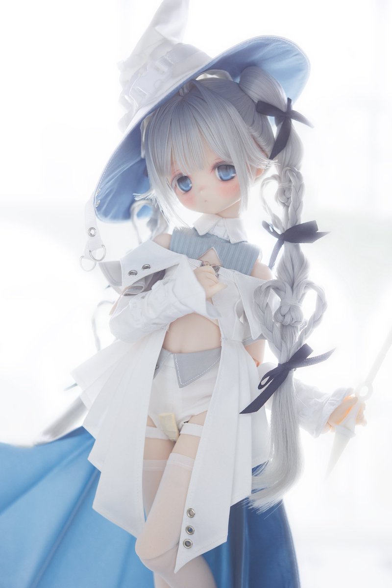 tomo_stj's tweet photo. ポータブル魔女(⸝⸝ ⁰͈ ᵕ ⁰͈ ⸝⸝⸝)✧
@shirobako_bjd 
#bako服
#stjっ子 https://t.co/7NFTRcd8BP