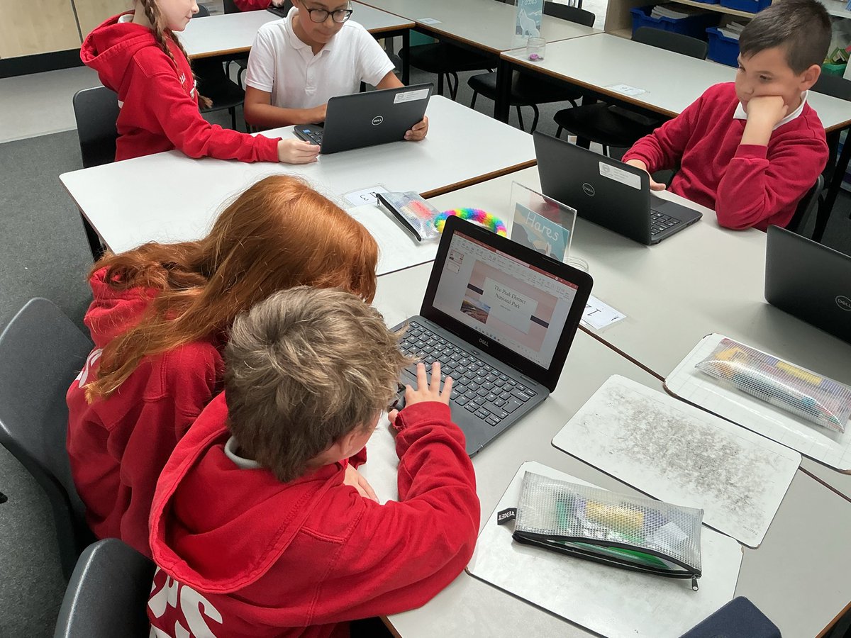 PhippsMiss1's tweet photo. In geography, we’ve been busy making PowerPoint presentations all about our local Peak District! ⛰️ https://t.co/FXTFSBVAQL
