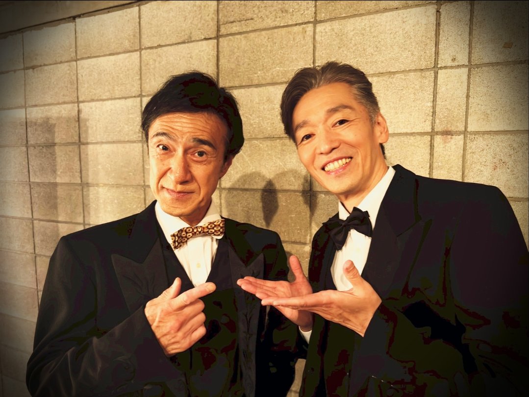 GE_studiolife's tweet photo. 日々稽古を重ね、物語の彩りが益々濃くなってきています。
『#マクロプロスの処方箋』

今回は撮り下ろし写真を使用したパンフレットも販売いたします。
皆さんとてもカッコいいです✨
どうぞご期待ください🍀

チケット好評発売中！
https://t.co/zUZJxSI2wc
ご来場を出演者一同お待ちしております♪ https://t.co/0em9VwL5te