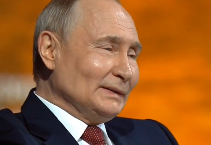 Q0MT6pFmbVqynsM's tweet photo. Не Россия развязала эту войну в Украине. Россия сейчас противостоит всему коллективному западу — заявил Путин. https://t.co/npPmVkvFk7