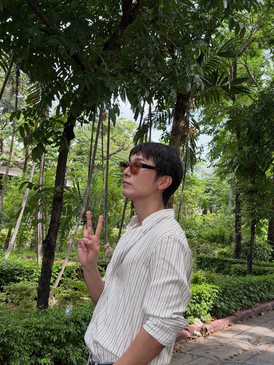 MonnoMew's tweet photo. @MSuppasit " a spectrum of moments 🤍 " (4)

#MewSuppasit 
#มิวศุภศิษฏ์ 
@MSuppasit •ᴗ•⚝ https://t.co/wGHuDeZowe