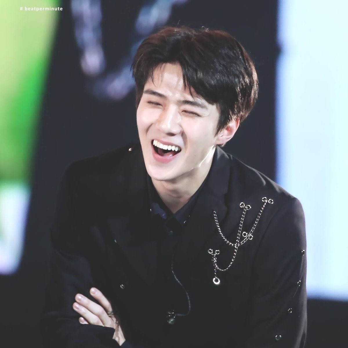 overthehuns's tweet photo. เหมือนโลกใบนี้สดใสได้ด้วยรอยยิ้มของเซฮุนเลย ยิ้มหวานม้ากกกก🥹🤲🏻🍊✨ https://t.co/hEtlfau5oi