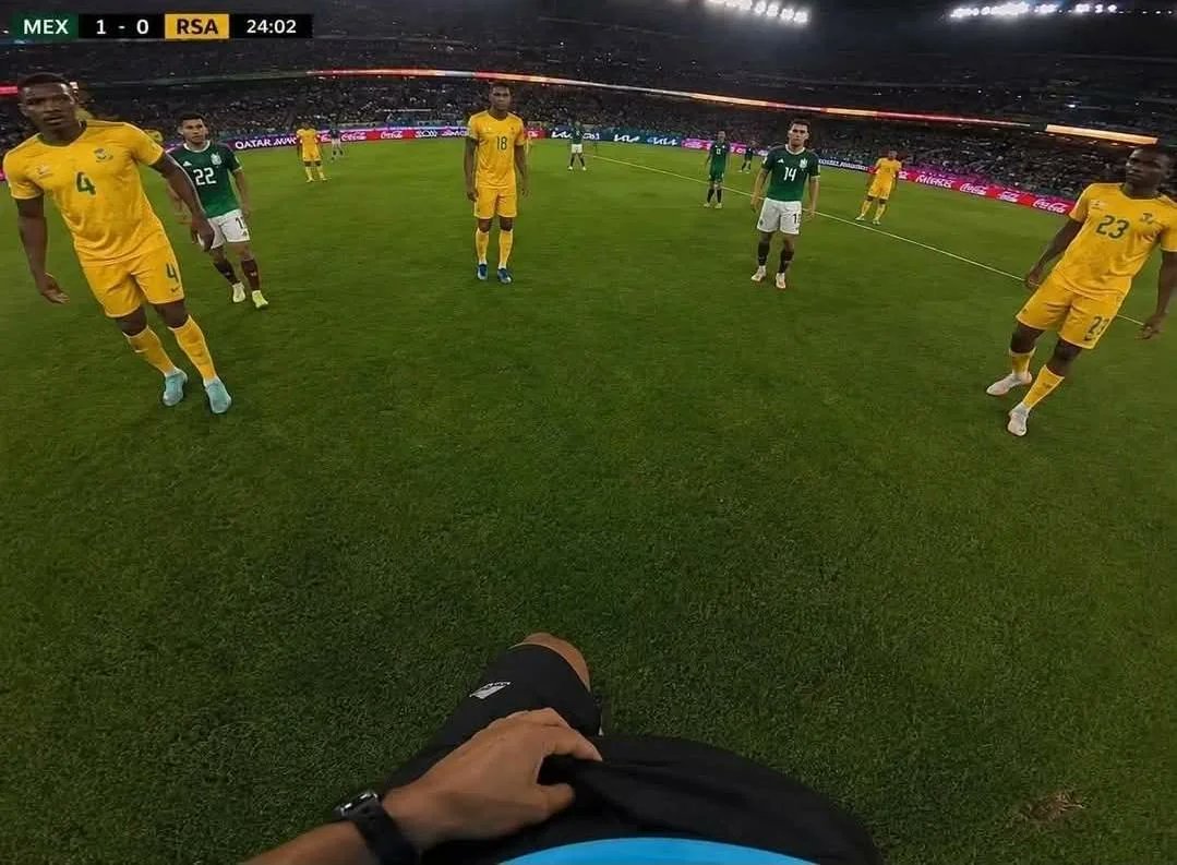 TrollFootball2's tweet photo. I am big fan of ref cam https://t.co/iGfq8Ymsd6