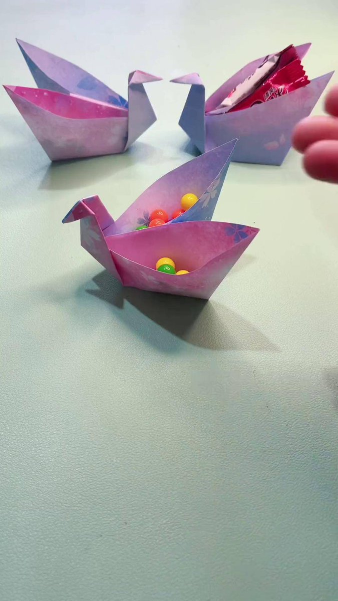 kirillm611's tweet photo. Just folded the last load of laundry and found a hidden candy in one shirt pocket  Sweetest surprise from the daily grind! https://t.co/f8znBXQL7x