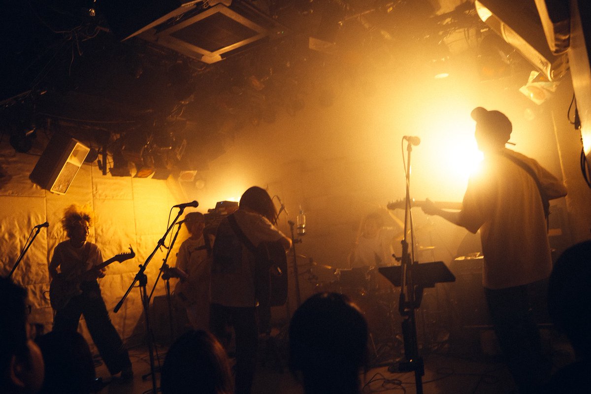 mukashino_'s tweet photo. 6/12 下北沢MOSAiC
ありがとうございました！！

お二組のお客さんも、フジタカコを観にきてくれたみんなも全組同じように温かく迎えてくれてありがとう！そのおかげでどんどんはしゃいで楽しくてとまらない日でした
またライブハウスで再会できますように！

📷 @shinya_1216 https://t.co/HWbOF5IK8z