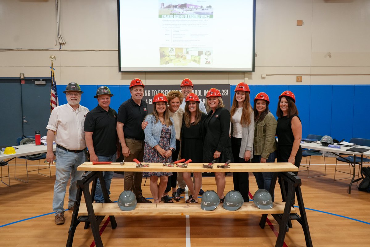 nicholasquality's tweet photo. This summer, construction begins on a new addition featuring four classrooms, a multipurpose room, expanded parking, and improved traffic flow for pick-up and drop-off.

Architect: @ARCONAssociates https://t.co/AOkR6c8AeW
