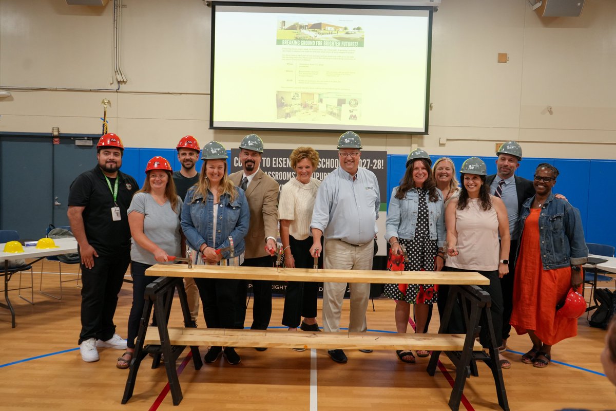 nicholasquality's tweet photo. This summer, construction begins on a new addition featuring four classrooms, a multipurpose room, expanded parking, and improved traffic flow for pick-up and drop-off.

Architect: @ARCONAssociates https://t.co/AOkR6c8AeW