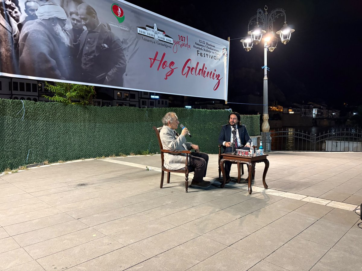 iktm05's tweet photo. Prof. Dr. Nevzat Tarhan’ın katılımıyla “Şehirlerin İnsan Psikolojisine Etkileri” konulu söyleşiyi gerçekleştirdik. Değerli hocamıza katkıları ve kıymetli paylaşımları için teşekkür ediyor, programa katılım sağlayan tüm misafirlerimize şükranlarımızı sunuyoruz. https://t.co/SLz3C49mKM