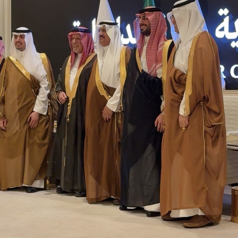 TurayhibA's tweet photo. زواج سلمان زيد السديري
١٢ / ٦ / ٢٠٢٦ م الرياض https://t.co/jTgWy7glpy
