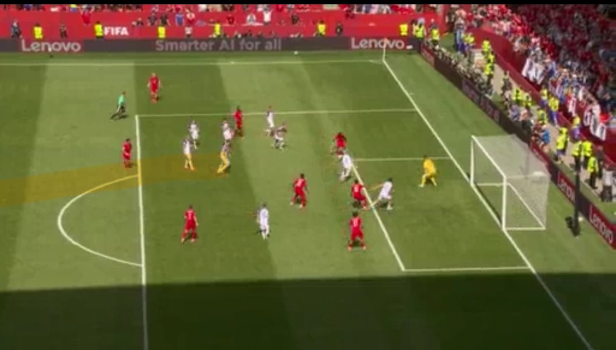 alihendro10's tweet photo. UNLUCKY!!! From close range the Canadian’s are putting the pressure on Bosnia what a block from the former arsenal man kolasinac almost level.🇨🇦🇧🇦 https://t.co/S7YWxYZmXh