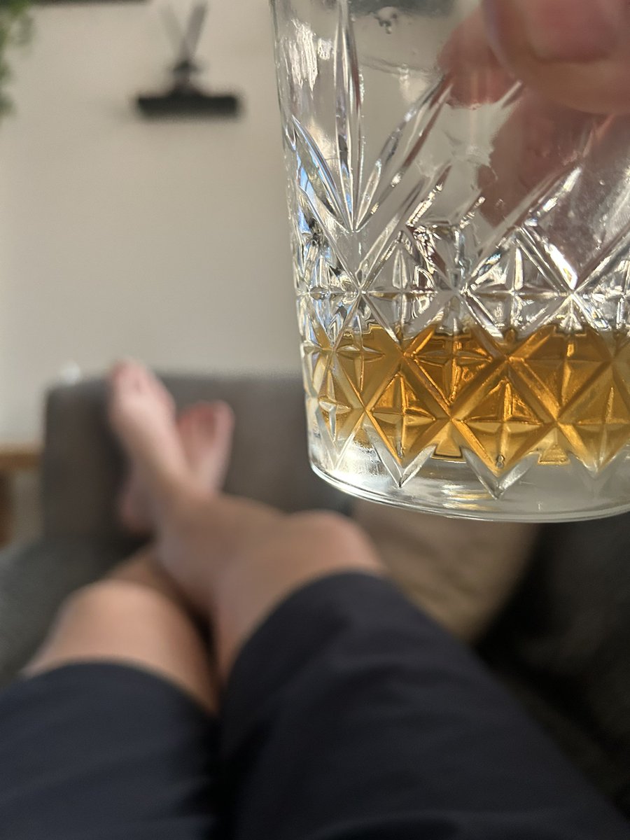 HCAFColly's tweet photo. Love it or hate it M&S single malts are lovely ๐ฅ #kitgate ๐งก๐ค https://t.co/QZy0vEPBH6