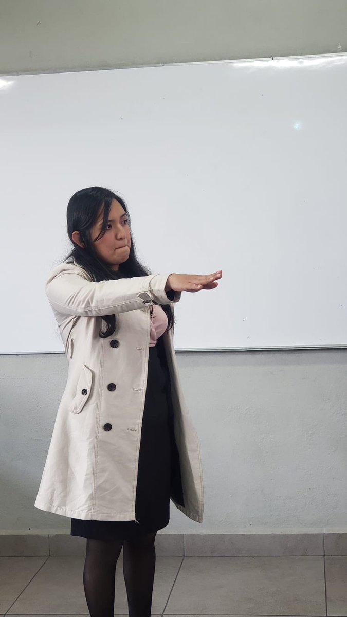 UNRCastellanos's tweet photo. ✨ ¡El conocimiento se transforma en liderazgo! ✨
Con gran orgullo celebramos la #TomaDeProtesta de nuestros nuevxs maestrxs, un logro que corona años de investigación, disciplina y una profunda dedicación. 🌟 https://t.co/tnmseVyYKu