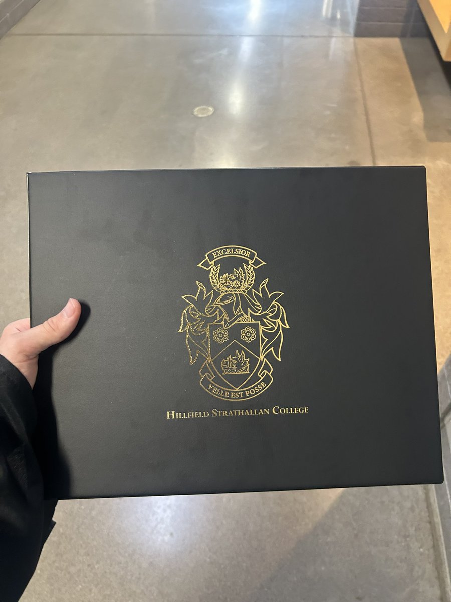 liamtfup's tweet photo. Graduated ✅ https://t.co/tbUPBCtVj6