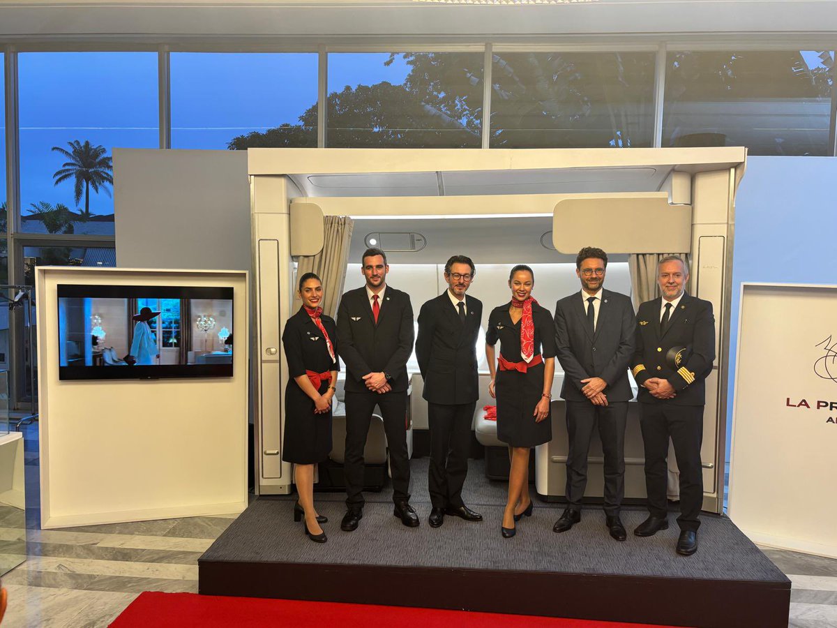 fapelous's tweet photo. Hier, nous avons présenté à Abidjan notre nouvelle cabine La Première aux clients et à la presse. Elle sera disponible vers cette destination quotidiennement dès le 22 juin prochain. https://t.co/ThWhEWa8nC