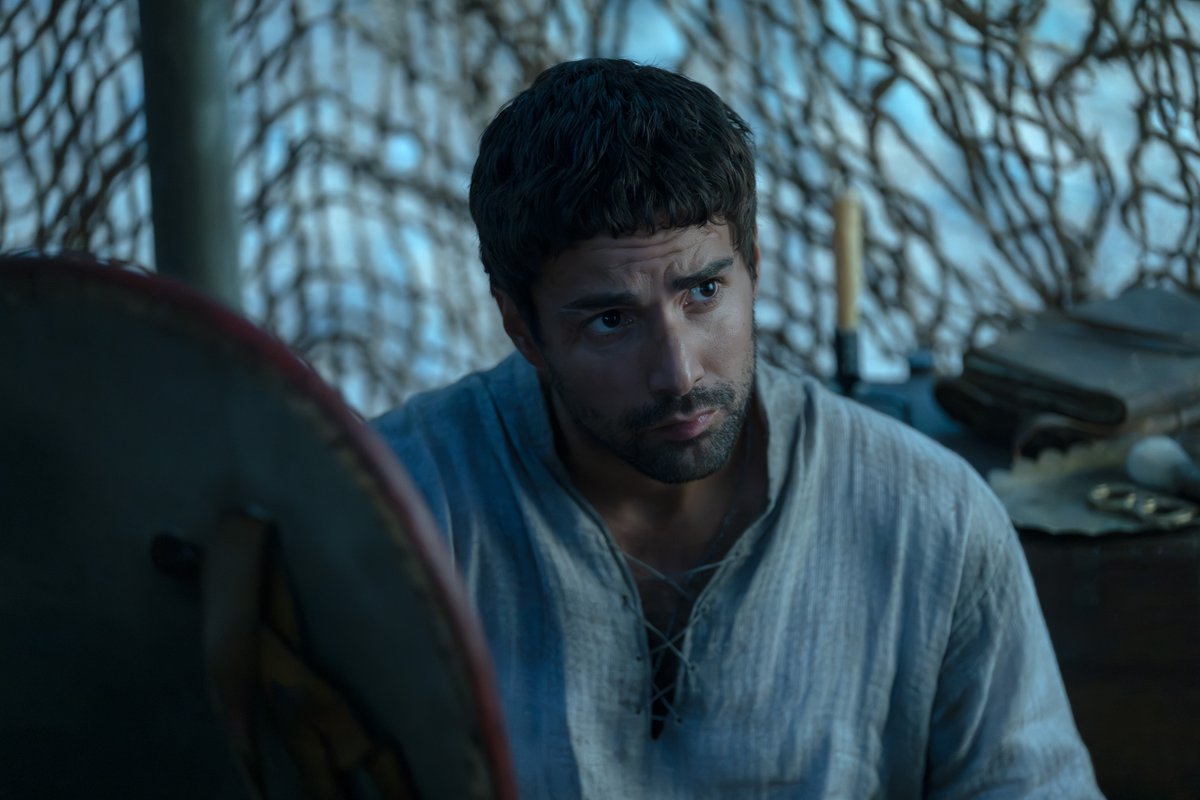 4KStills's tweet photo. Fabien Frankel in #HOTD S3 E1 • 4K https://t.co/ZlkVyvTfcN