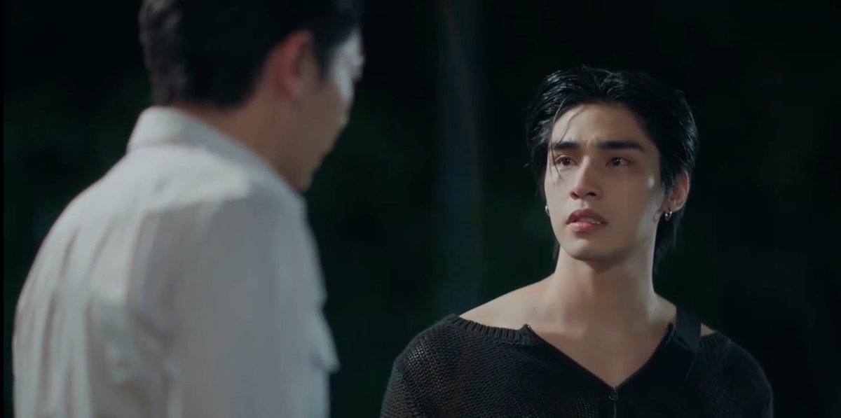 Azul1860868's tweet photo. Me di cuenta que no te amaba tanto_
( Hubieras dicho algo que doliera más 😭😭)
#LoveofSilomEP9
#รักแห่งสีลม 
#LoveofSilomTheSeries https://t.co/xDmNEXCqLB