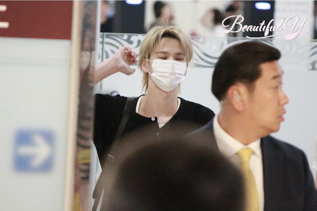 BeautifulYu1107's tweet photo. 26.06.12 GMP🛬
#신유 #SHINYU #シニュ #신정환 
#투어스 #TWS https://t.co/fls6GOum0t
