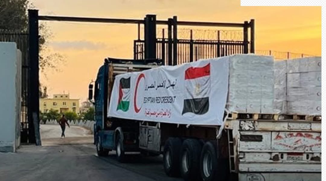 amalemam's tweet photo. This is not a story of logistics. It is a story of humanity. This week, we at @EG_Red_Crescent marked a historic humanitarian milestone,as one million tons of aid delivered to #Gaza through #Egypt  representing one of the largest continuous humanitarian response operations in the world in recent years dedicated to a single humanitarian crisis.
Behind this milestone stand 979 days of humanitarian action, hundreds of aid convoys, tens of thousands of aid trucks, and thousands of Egyptian Red Crescent volunteers and staff working tirelessly to deliver life saving assistance.
As the national mechanism for coordinating humanitarian aid into Gaza, the Egyptian Red Crescent has led this effort alongside Egyptian authorities and local and international partners.
Behind every ton is a human story. Behind every convoy is solidarity. Behind every truck is hope.
It is a testament to the power of humanity in action. 
Yet ,the humanitarian needs in Gaza remain immense, and millions continue to rely on sustained assistance, protection, and support.
@ifrc @ICRC @UNOCHA_ar @UNEgypt
