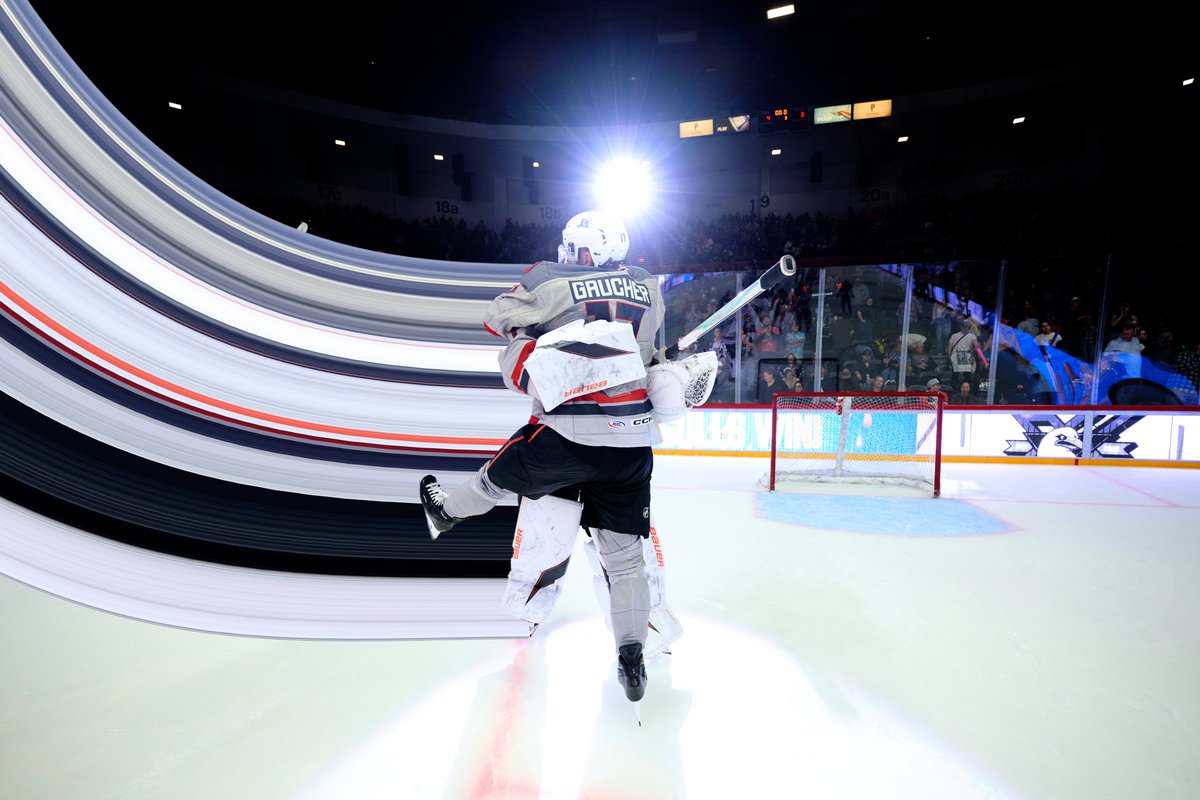 SDGullsAHL's tweet photo. oooooooooo big stretch! https://t.co/IkfN4E68RW