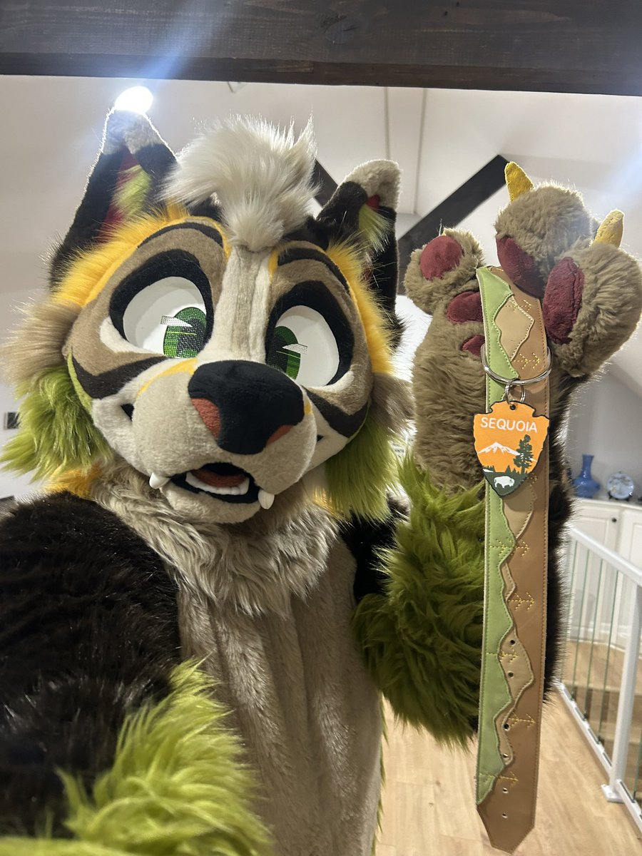 ClimbViaBeaver's tweet photo. To say thanks for all the support from the community, I am going to be raffling off two custom designed tags like my national parks badge, made by @LevyLevyTime. They can be like mine or any simple design you choose!
I will be posting details on here and IG when the time comes. https://t.co/Nnr5DmeK49