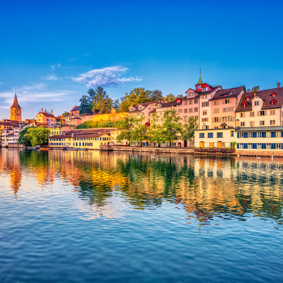 YourTimeVaca's tweet photo. Experience the mountain air and rich landscapes of Zurich! Visit a charming cafe for freshly roasted coffee, and cruise Lake Zurich or venture up Uetliberg Mountain for alpine views. Let's curate your Swiss escape! (252) 665-3256 https://t.co/ygfwTZEeCj