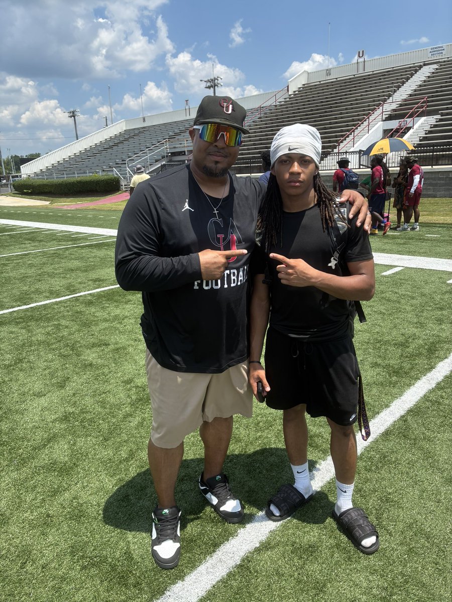ElijahDavis14_'s tweet photo. After a great performance at camp today I am blessed to receive my first offer from @CAU_Football @ChansJones @CoachMFred_OC @R2RPUFF @CartersTheory ⚡️ https://t.co/Ujqw9Q5zjQ