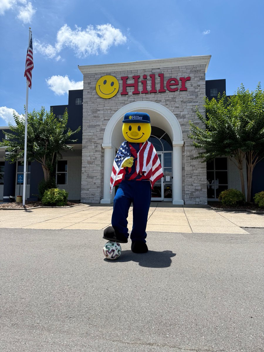 HappyHiller's tweet photo. Happy is ready to cheer on Team USA in their first World Cup match tonight against Paraguay! 🇺🇸⚽🏆 https://t.co/5Rcn8rBTrN