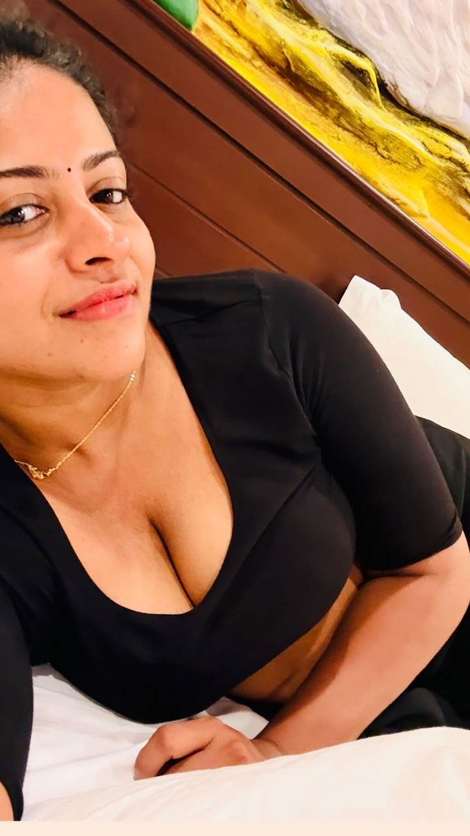 tamilvvip tweet media