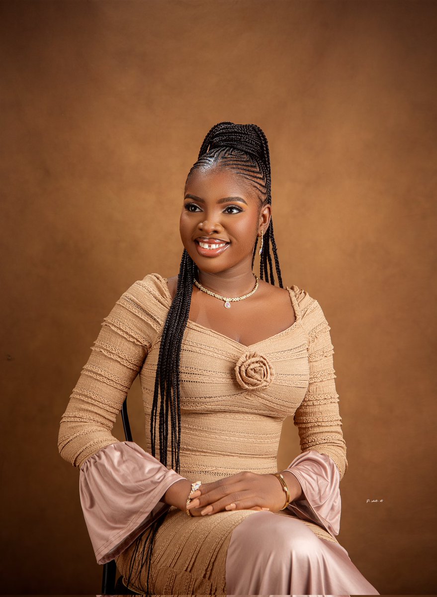 OliseDee's tweet photo. Another year, Another proof of God's goodness to me.

Happy birthday God's Delight! https://t.co/eUBoMouYdp