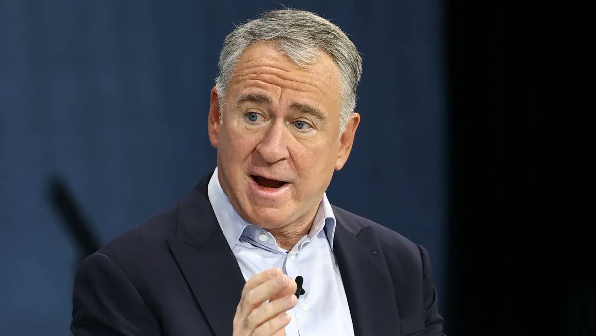 JoePompliano's tweet photo. Love hearing nuggets like this...USMNT coach Mauricio Pochettino was only hired because hedge fund billionaire Ken Griffin (and others) helped cover his salary worth several million dollars annually. https://t.co/73UKYreDmw