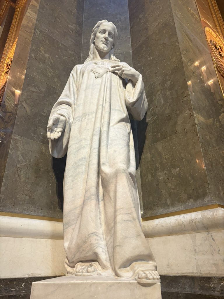 annichu's tweet photo. Sagrado Corazón de Jesús, en Vos Confío ♥️ https://t.co/E5Sh8FMiC4