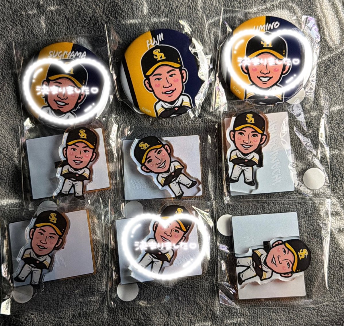sh_____61's tweet photo. 若鷹ガチャ交流戦ver. 3弾

【求】 同種 缶バッジ18.61.99  アクスタ18.99

【譲】画像 48缶バッジ・00.32.48.57アクスタ

買取の場合人気選手は抱き合わせお願いする場合ございます。
14日現地・郵送可能です📮
お気軽にお声掛けください🗣✨️

#若鷹ガチャ https://t.co/FtK2PAKgVe