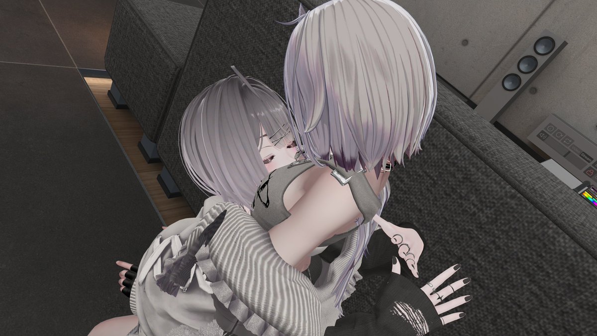 GameCuronA's tweet photo. ハグしてるだけハグ https://t.co/KdwvJv5f5A