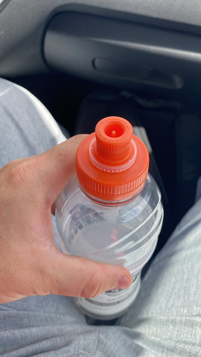 Bshtew's tweet photo. Are we fucking serious we changed the nipple bottle https://t.co/vVhRzsUfUL