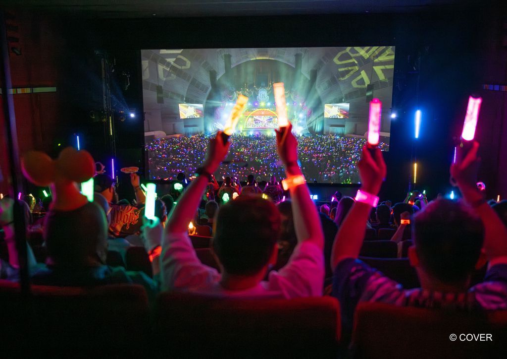 VirtualStagePro's tweet photo. 💖 Thank you everyone for coming to the hololive English 3rd Concert -All for One- Screening💖
📍 Berlin your energy was impeccable!
Recap video coming soon!

This is just the beginning, more shows in Europe are in the work 
Follow to not miss anything ✨ 

#hololiveenglish #holoAllforOne