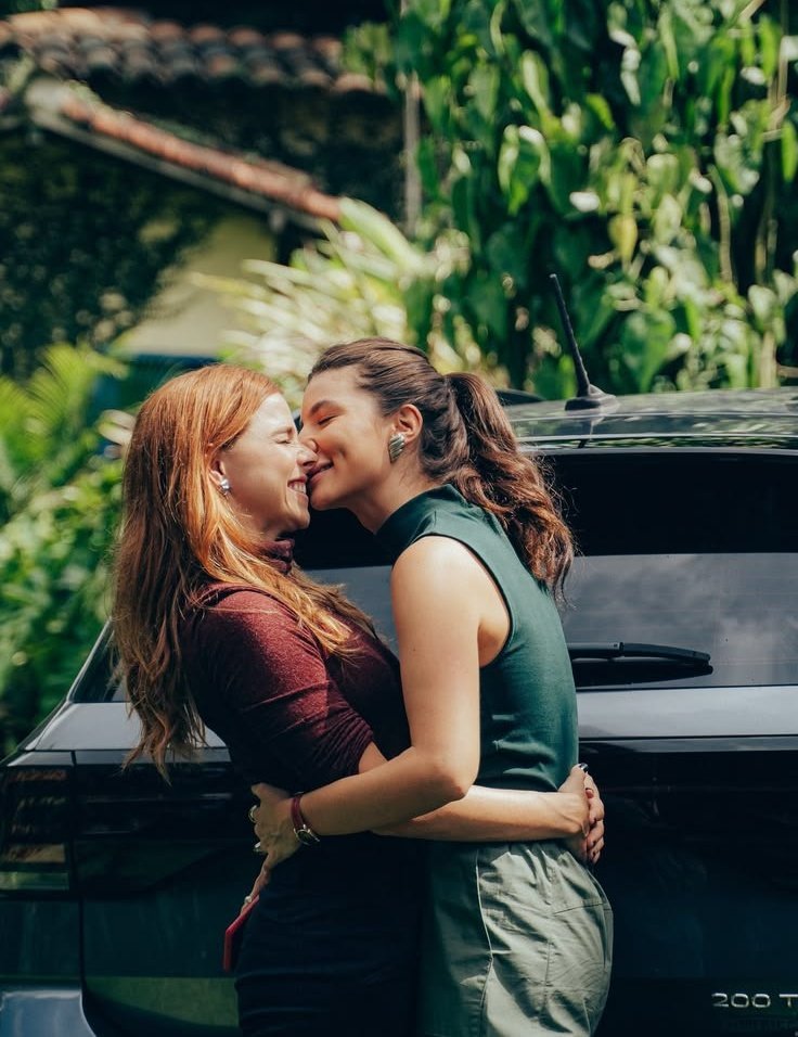dudafragosx's tweet photo. Feliz Dia dos Namorados, Namorada! desde o dia em que me apaixonei por você, soube que encontrei o meu lar, a minha paz e a felicidade de viver os nossos sonhos juntas. obrigada por tanto e por tudo, principalmente por me fazer bem e feliz, eu te amo muito, minha gatinha ❤️ https://t.co/L8aCiIKeja