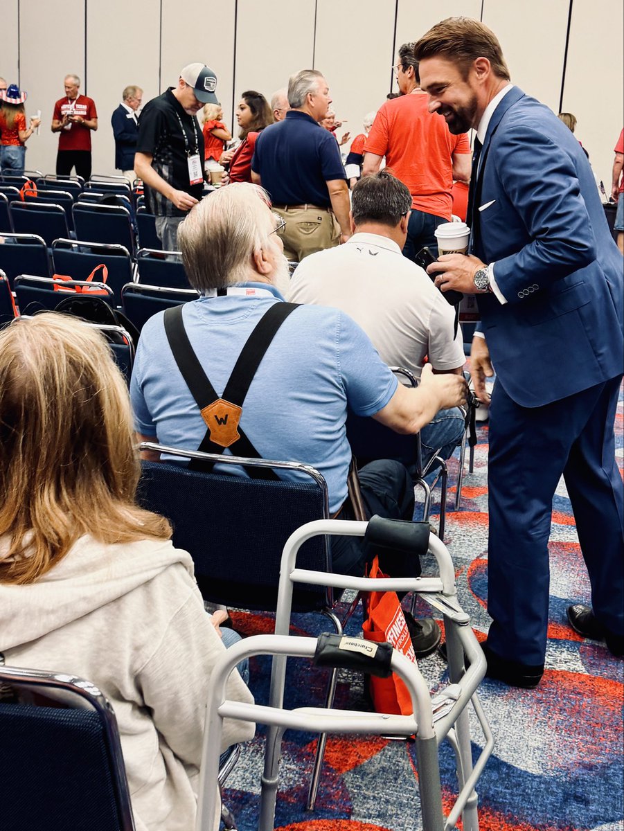 leachfortexas's tweet photo. https://t.co/sCquzfxAk1