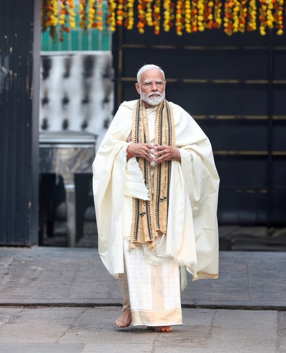 RKTripathi1008's tweet photo. 4399 दिनों की जनसेवा, जनविश्वास और राष्ट्र निर्माण की अद्भुत यात्रा आज एक ऐतिहासिक उपलब्धि के रूप में देश के लोकतांत्रिक इतिहास में अंकित हुई है।
@narendramodi
जी जिन्दाबाद 
#LongestServingElectedPMModi #ViksitBharat #ModiHaiToMumkinHai #NationFirst https://t.co/zubXQNgGlk
