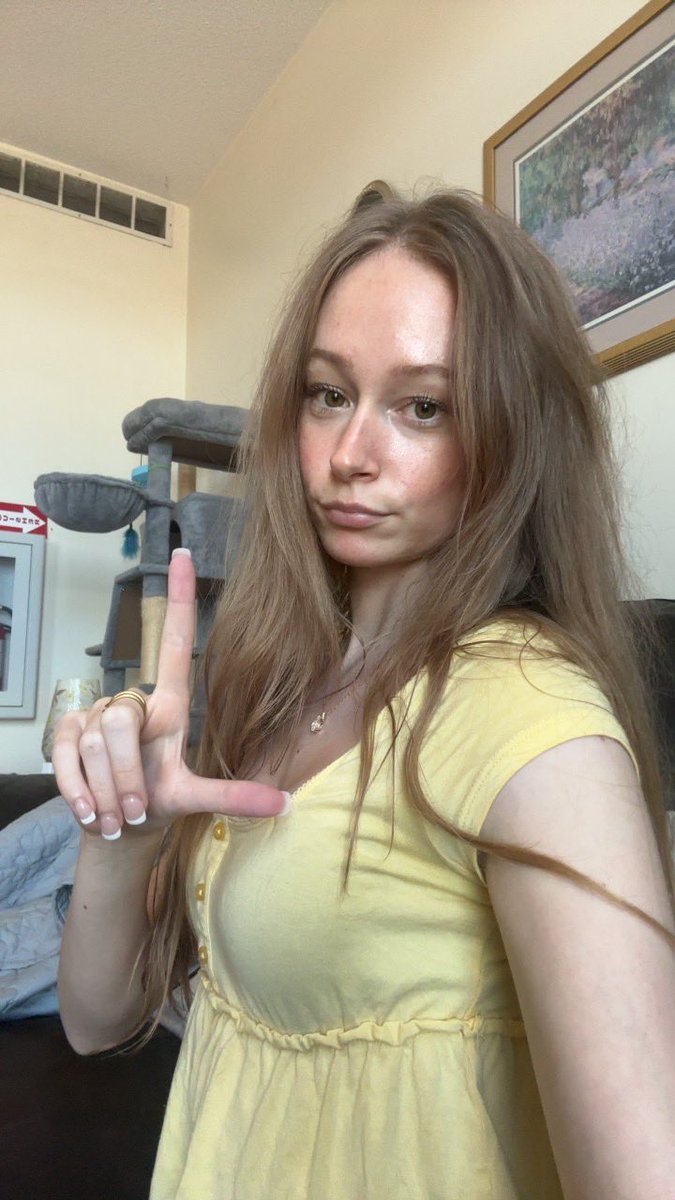 PrincessVegaCat's tweet photo. Here’s your daily reminder that women are better than ugly losers like you https://t.co/APmP2OSjrZ