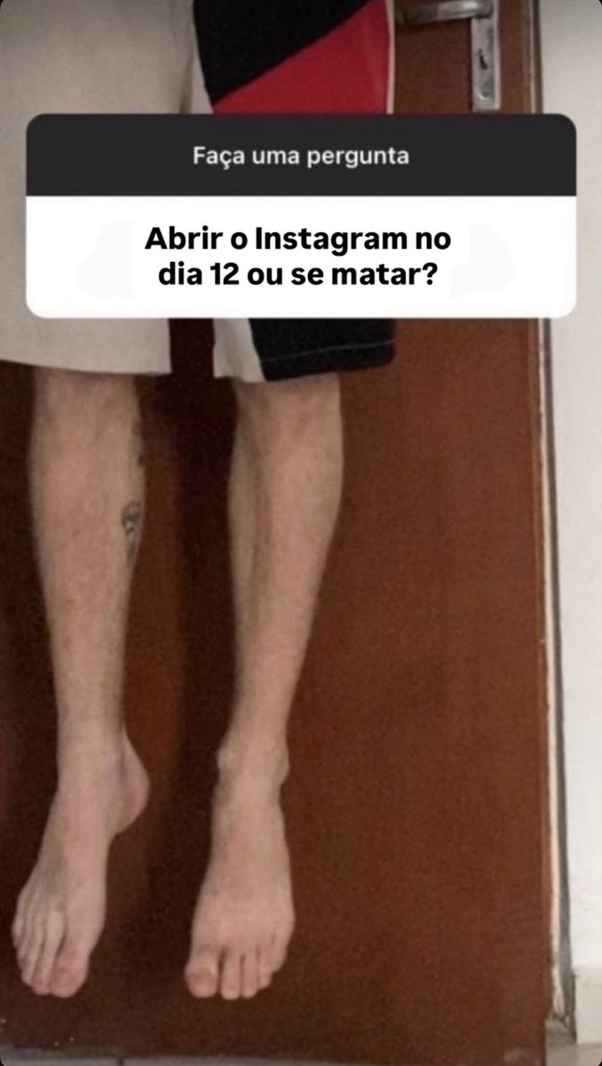 WiccanoMaximof's tweet photo. Namorados sim https://t.co/drEPYdgOOT