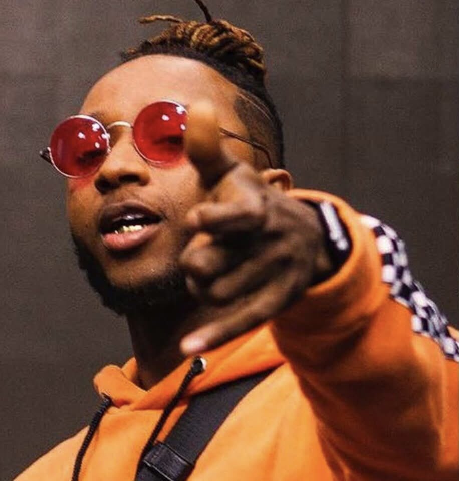 Iampukka1's tweet photo. Genuinely asking...
Where's this rapper? https://t.co/O3VUqNmIW8