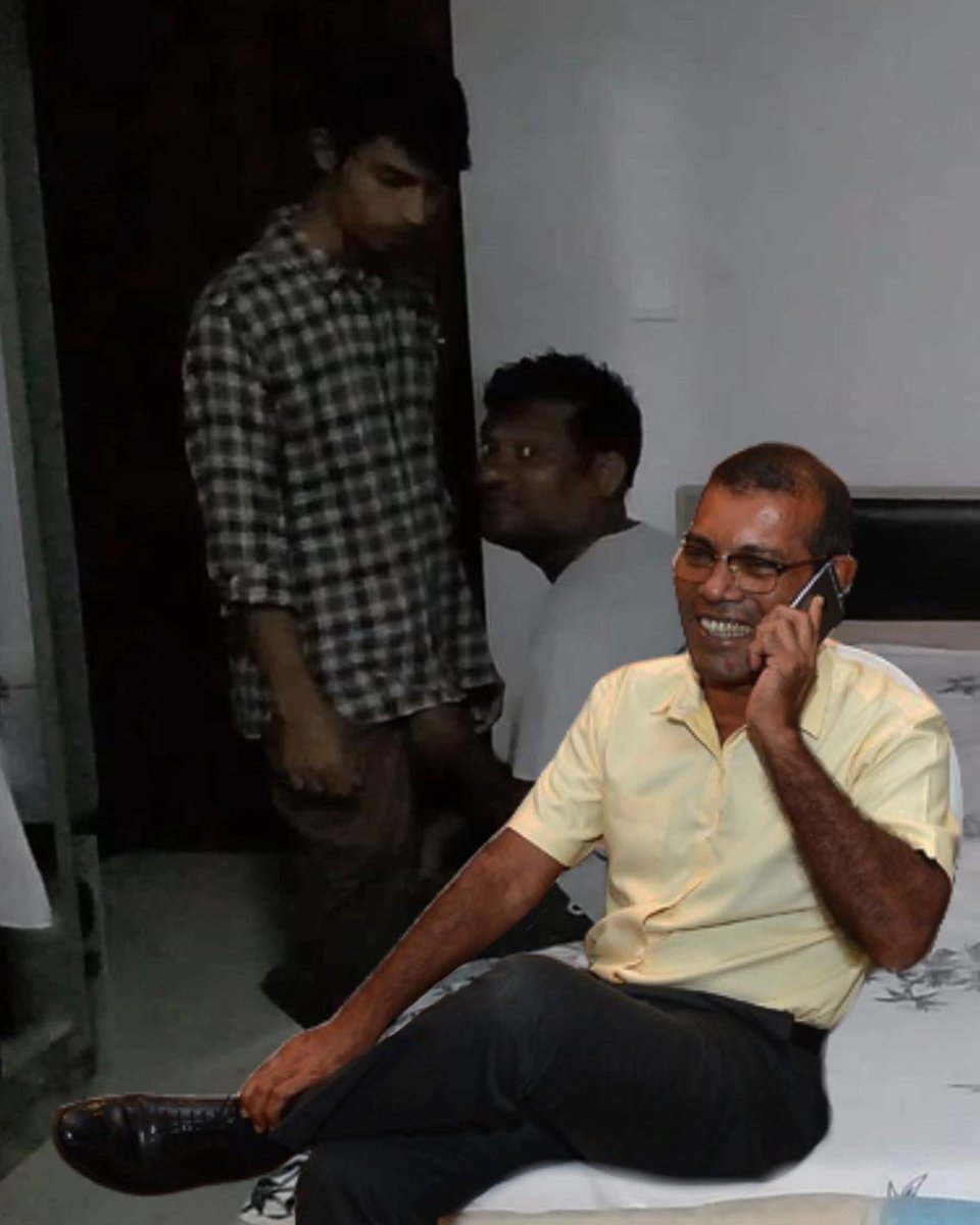 pncfares's tweet photo. @lucasjalyl @mujookeynee މިގައުމަށް ދެން ތައާރަފްކުރާނީ ގަނޑުވަރުތެރޭކުޅި https://t.co/zBFs5V7yno