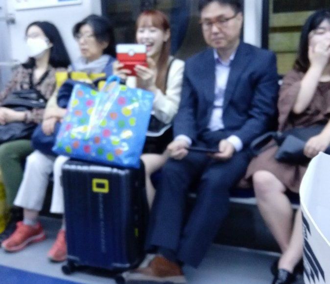 hyvnhiko's tweet photo. playing tomodachi life in public with my ugly ass danganronpa miis https://t.co/K9Gx15TMcs