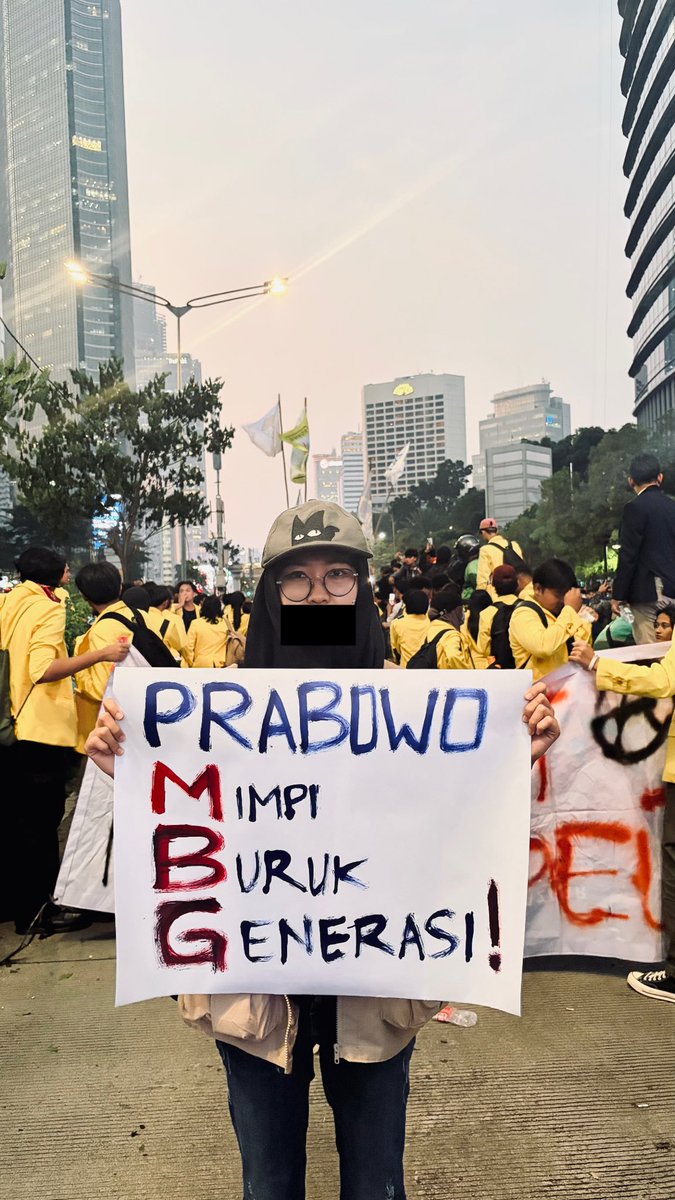 katarseis's tweet photo. Dan untuk Prabowo, singkat saja https://t.co/0ygbONCe6K