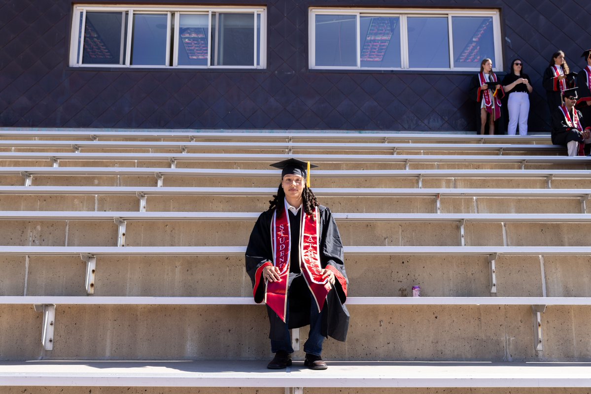DU_WHoops's tweet photo. Congrats to our @UofDenver grad Laila McLeod.
#GoPios https://t.co/dLJLRndznV