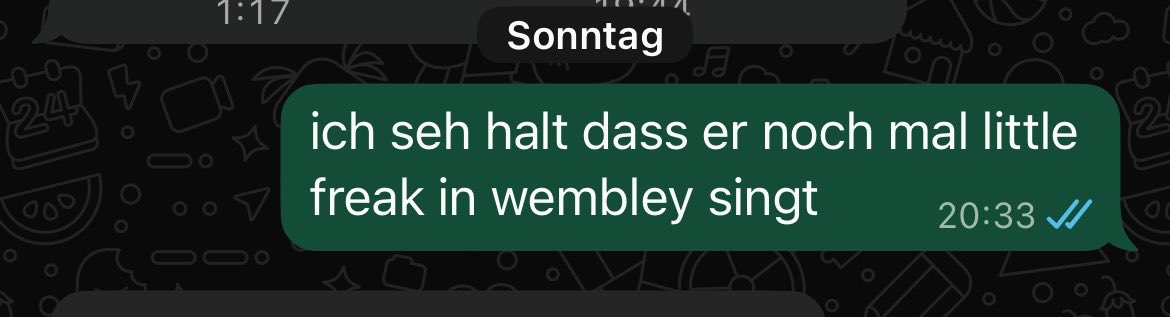 tpwkpIs's tweet photo. euer prophet stets zu diensten!! heute singt er cherry https://t.co/uF2h59sLOk