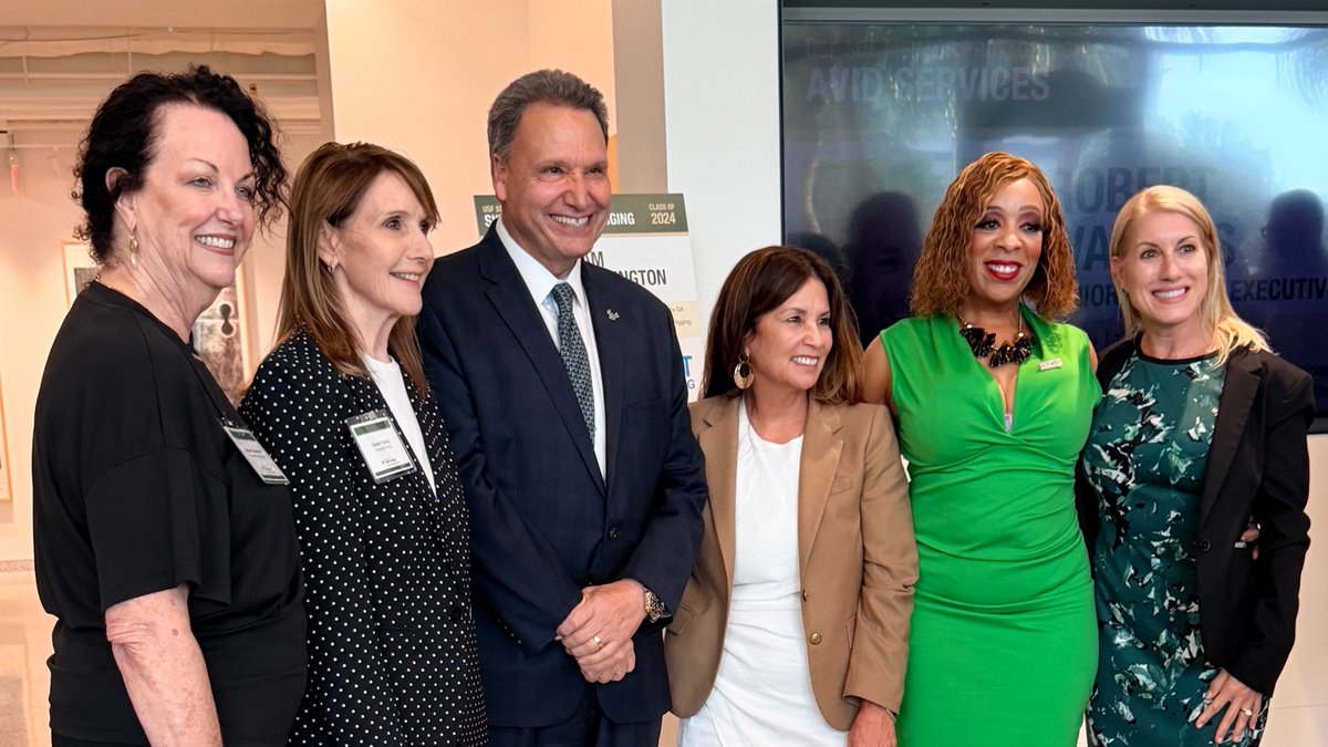 USF_Pres's tweet photo. I enjoyed meeting representatives from small businesses that are involved in our Mentor-Protege program as well as those that have benefited from additional programs offered by the #USF Small Business Development Center. The SBDC at USF and the USF Supplier Development and Engagement initiatives are incredible resources for the start-up business community!